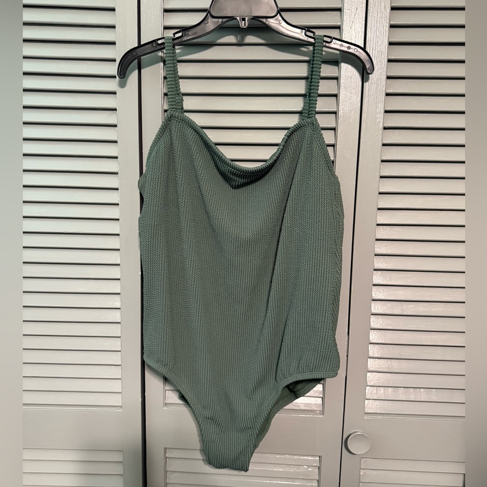 Kona Sol Olive Ribbed Swimwear